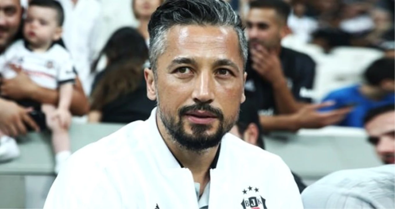 Beşiktaş\'ta İlhan Mansız, Kulüpten Ayrıldı