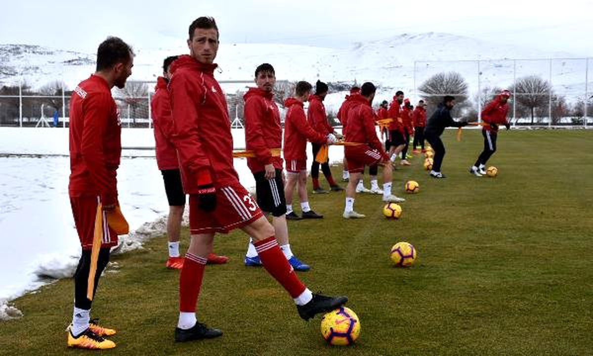 Demir Grup Sivasspor, Akhisarspor Maçına Hazırlanıyor