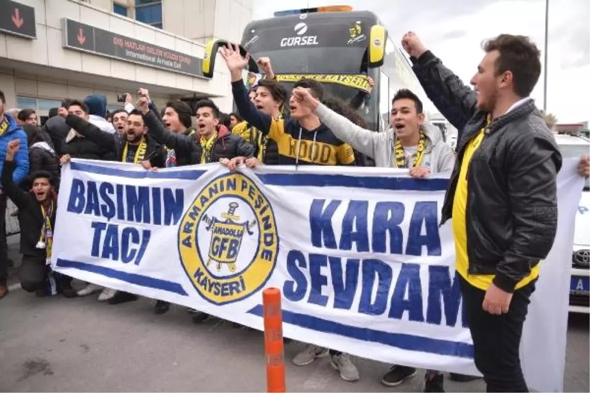 Fenerbahçe Kayseri\'ye Geldi