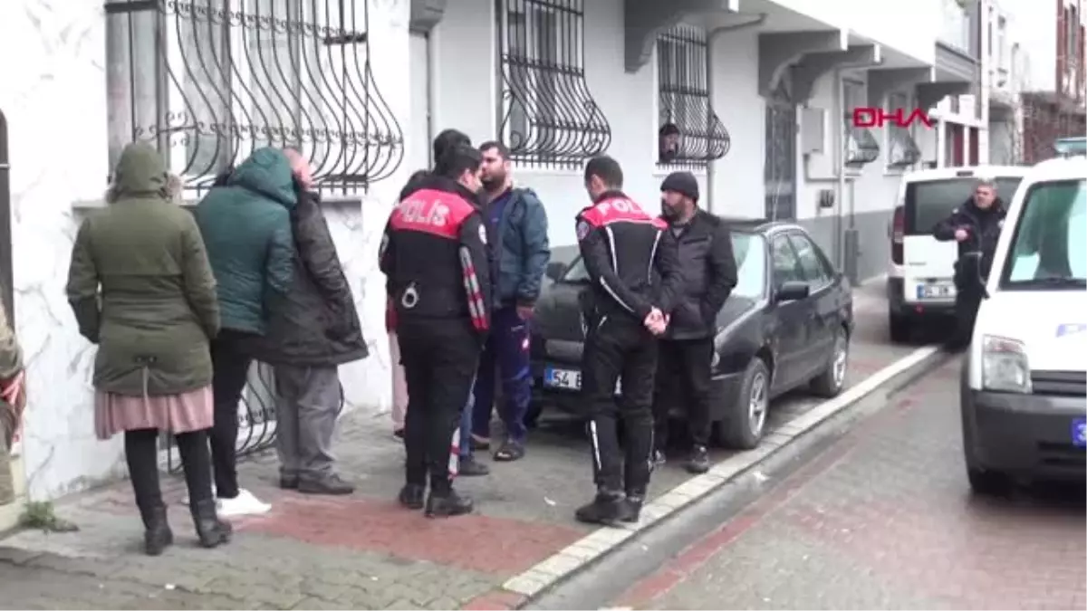 İstanbul- Esenyurt\'ta Boynundan Zincirlenen Genç Kızı Polis Kurtardı