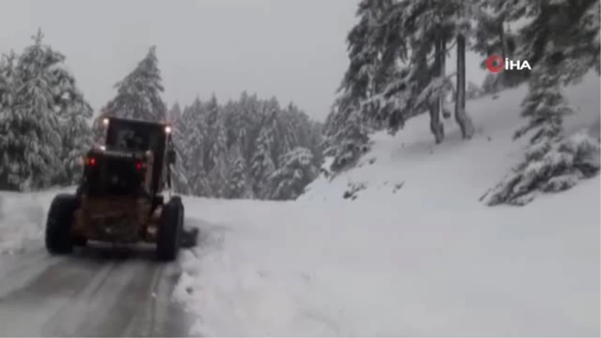 Kahramanmaraş\'ta Eğitime ve Ulaşıma Kar Engeli