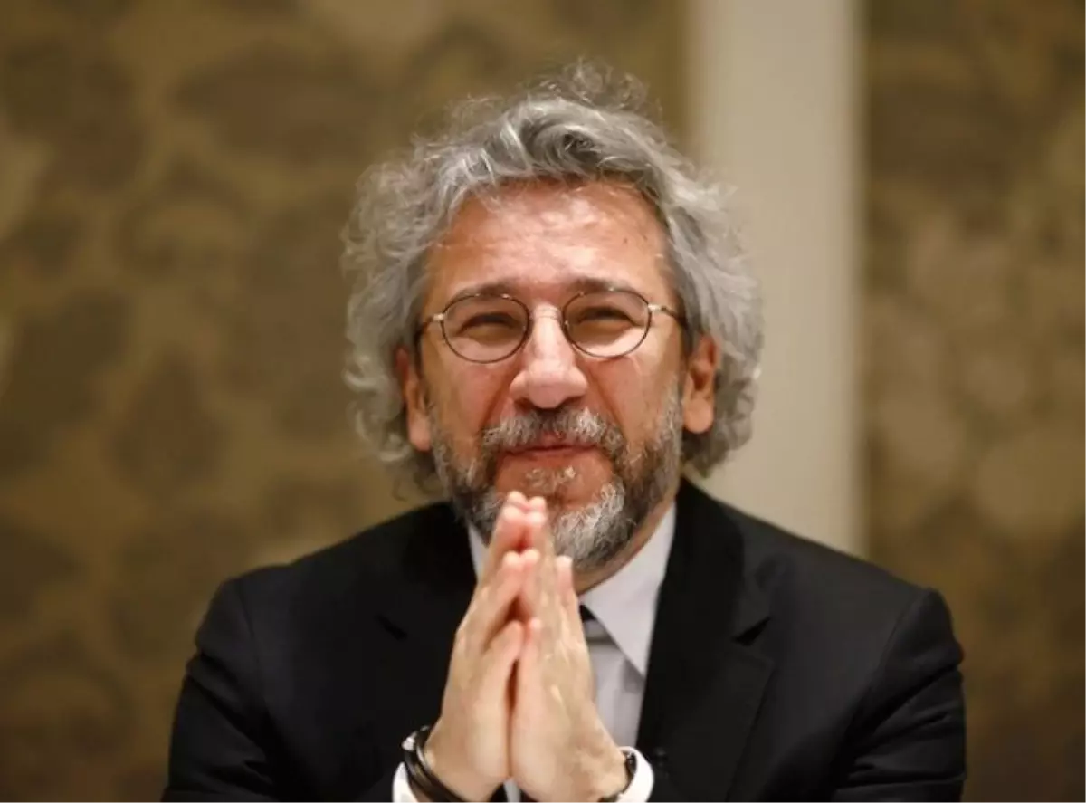 MİT TIR\'ları Davasında Yargılanan Can Dündar\'ın Babası MİT\'ten Emekli Çıktı