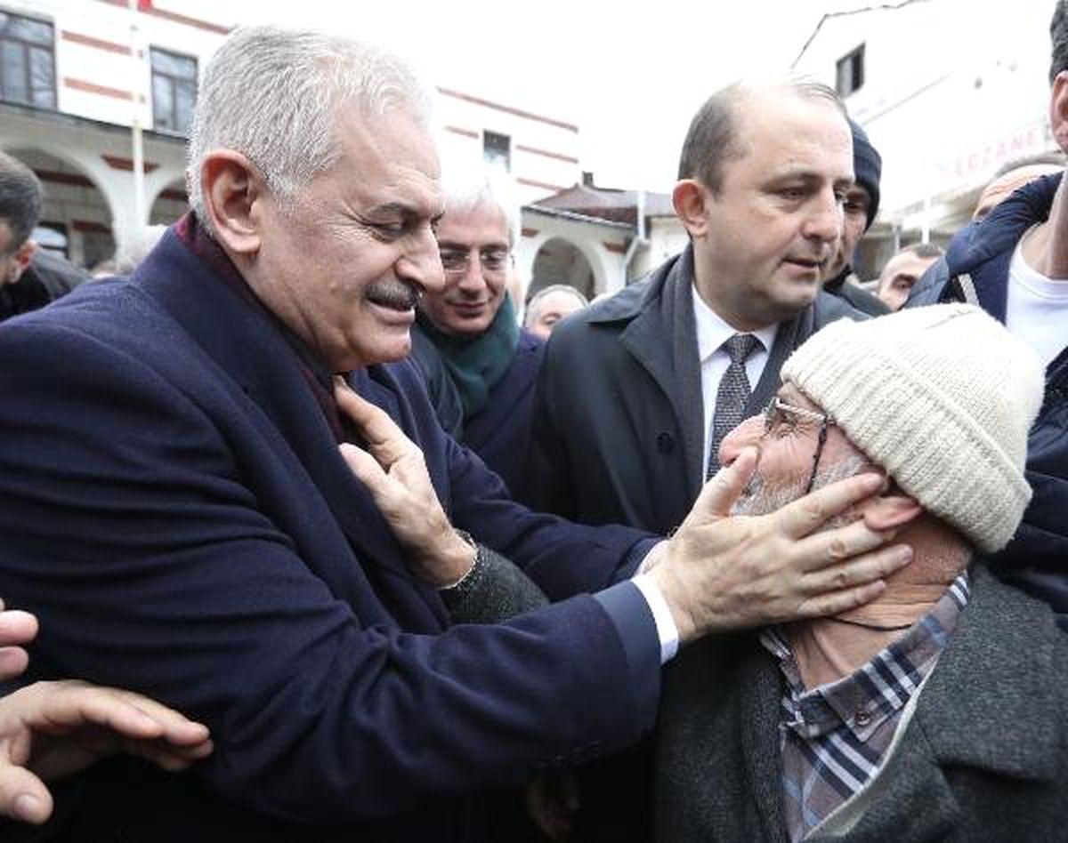 Binali Yıldırım\'dan Beykoz\'da Esnaf Ziyareti
