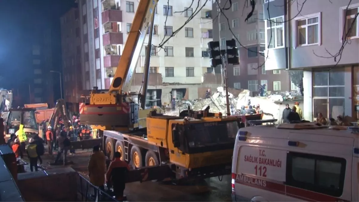 Kartal\'da Ölenlerin Sayısı 15\'e Yükseldi, 7 Kişi Yoğun Bakımda"