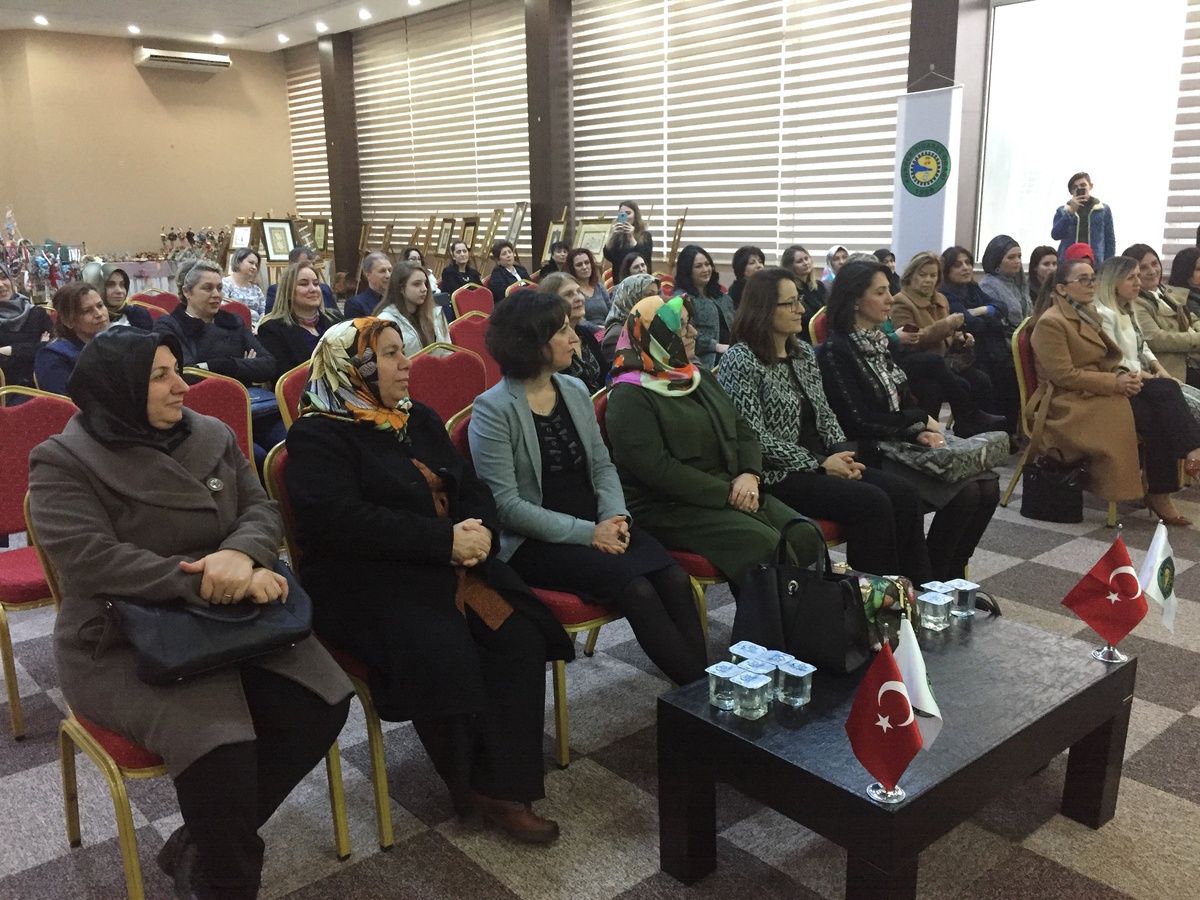 Körfez Ticaret Odası\'nda Fark Yaratan Kadınlar Projesi Başladı