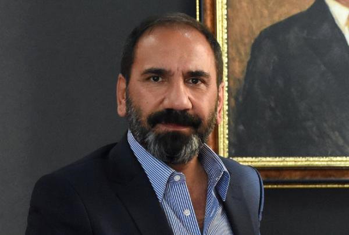 Mecnun Otyakmaz: "Yeri Dolmayacak Futbolcu Yok"