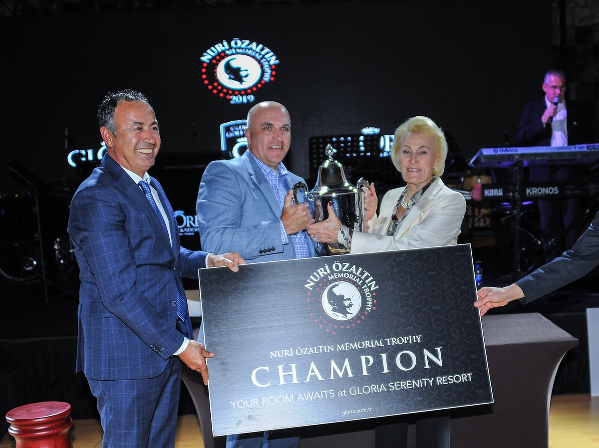 Golf Tutkunları Nuri Özaltın Anısına Buluştu