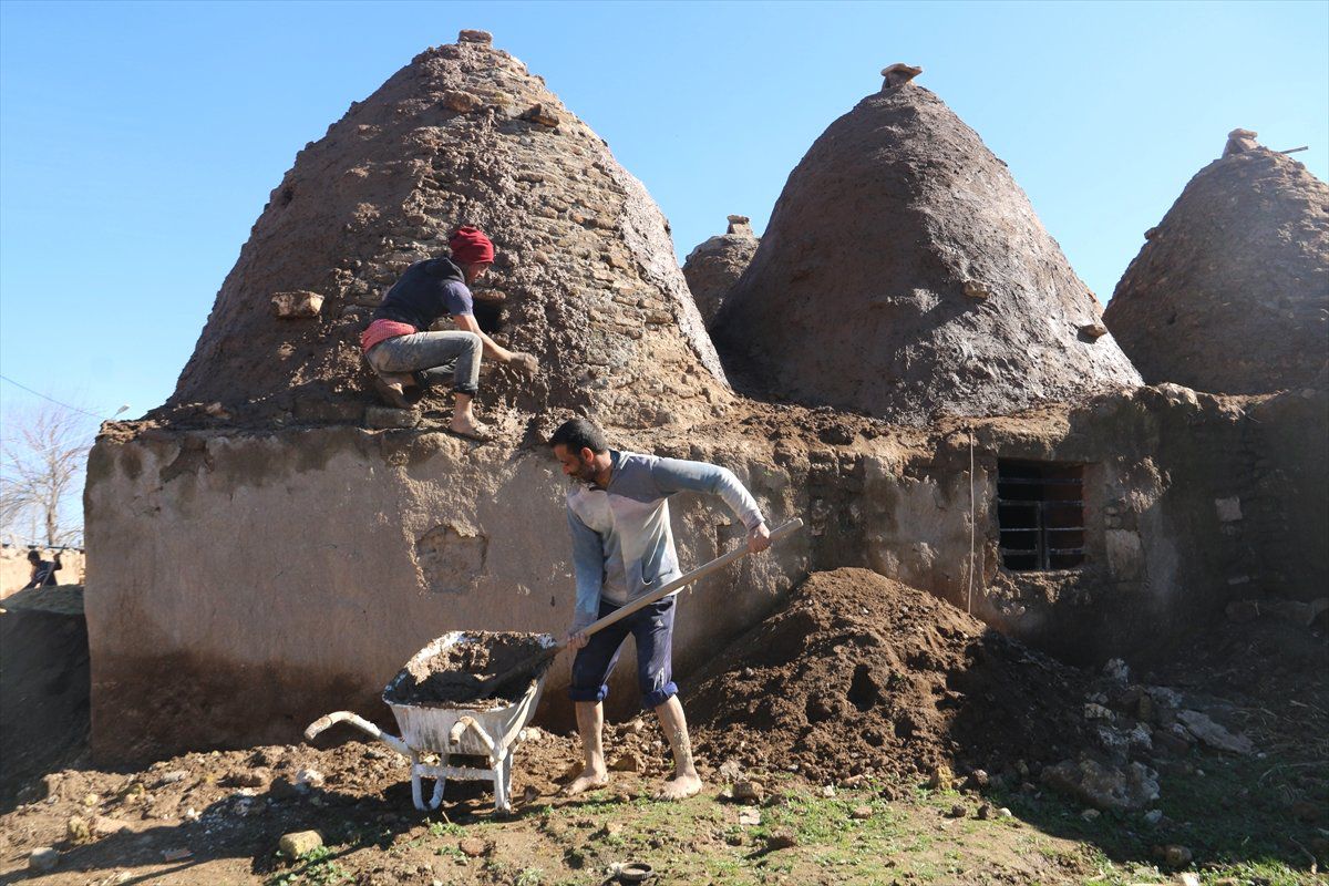 Harran\'ın Konik Kubbeli Evlerine Bakım