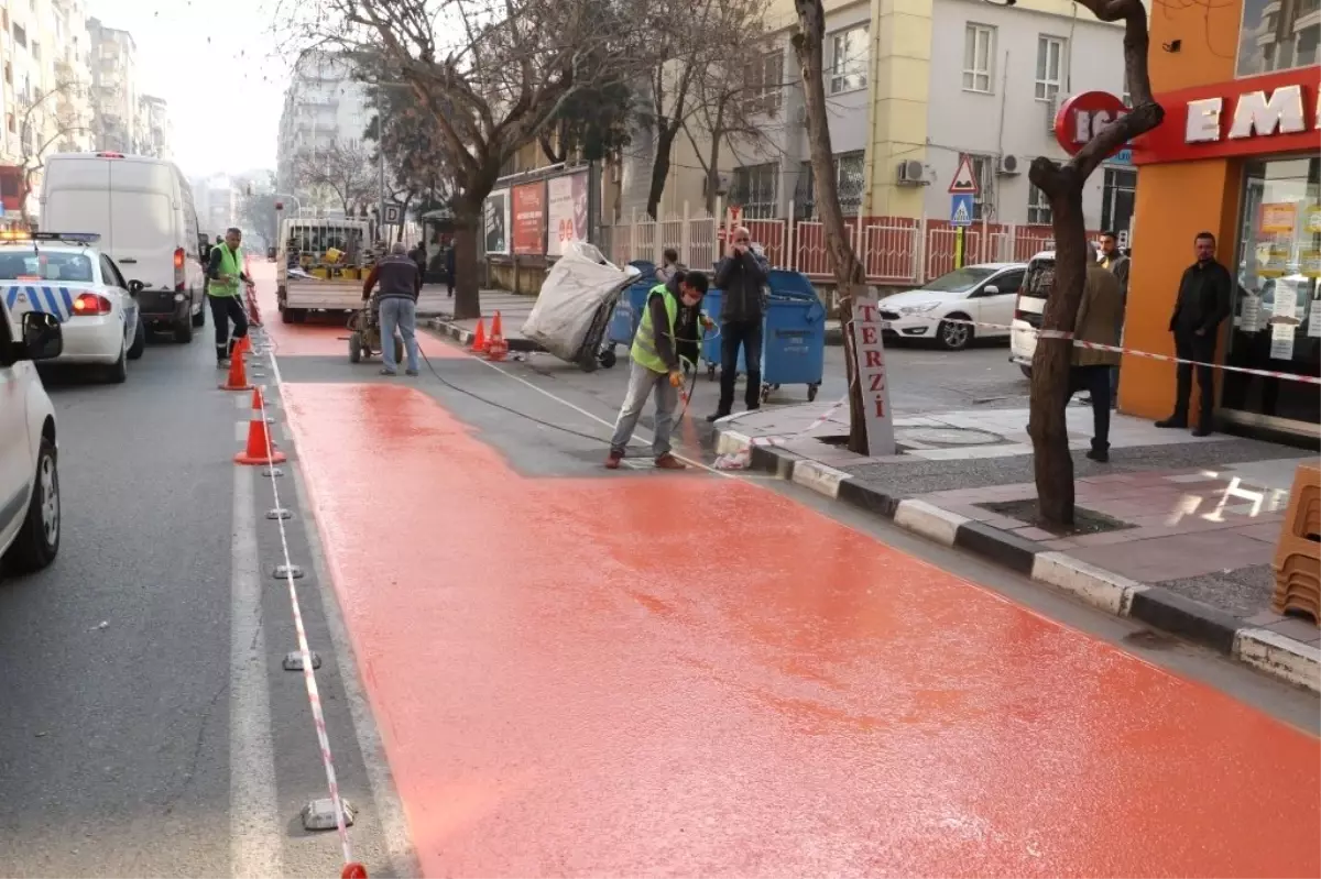 İzmir Caddesi Pazar Trafiğe Kapalı