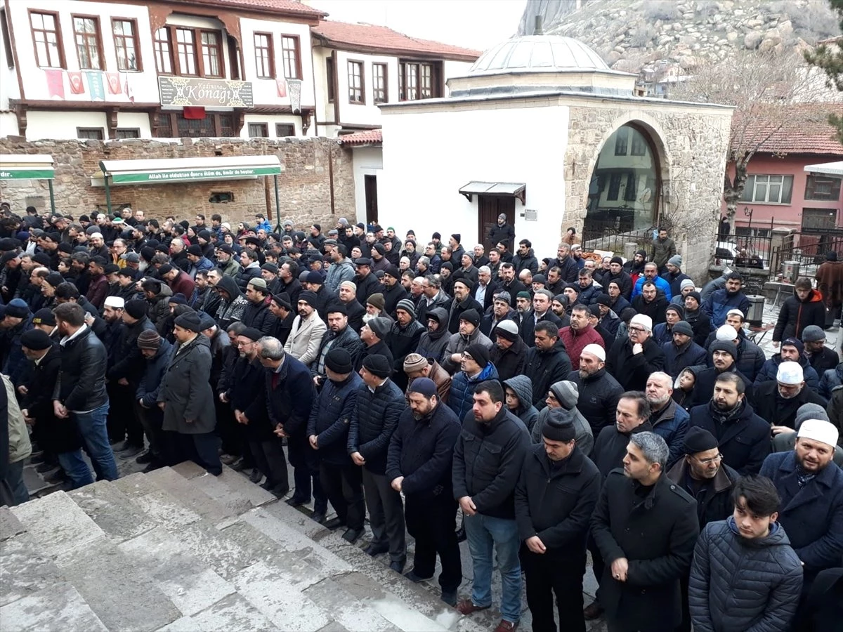 Afyonkarahisar\'da Çin\'e Doğu Türkistan Protestosu