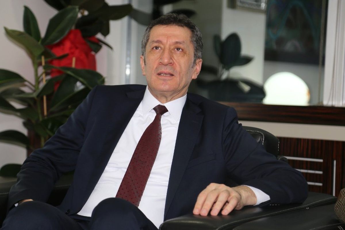 Bakan Selçuk\'tan Kdv İndirimi Açıklaması