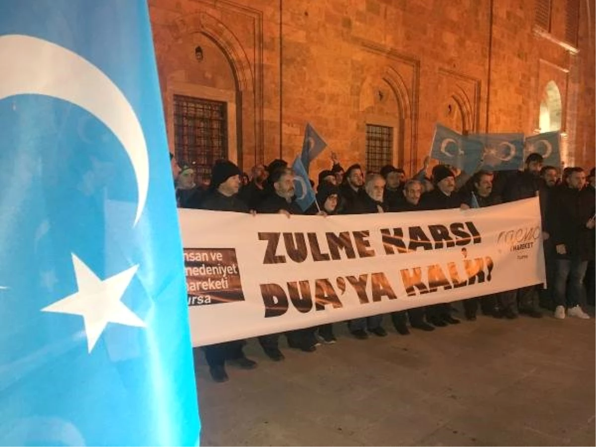 Bursa\'da, Çin\'in Doğu Türkistan\'daki Politikaları Protesto Edildi