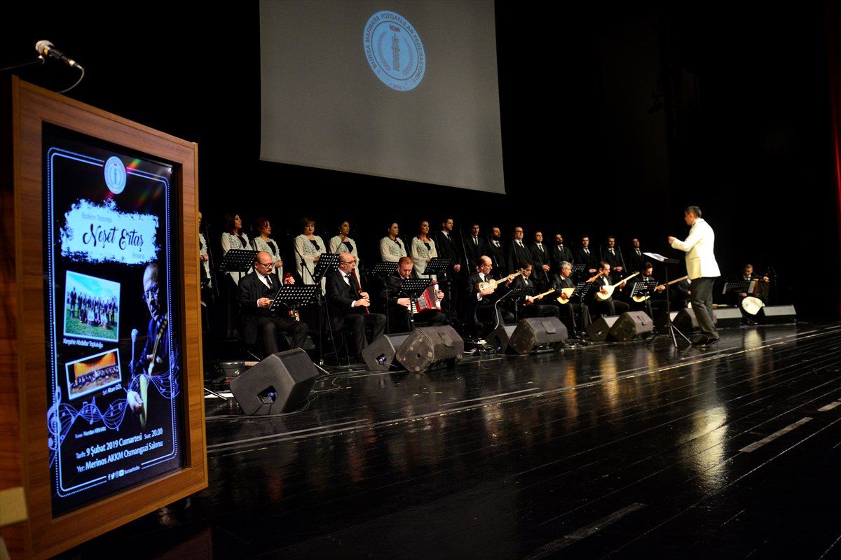 Bursa\'da Neşet Ertaş Anısına Konser Düzenlendi