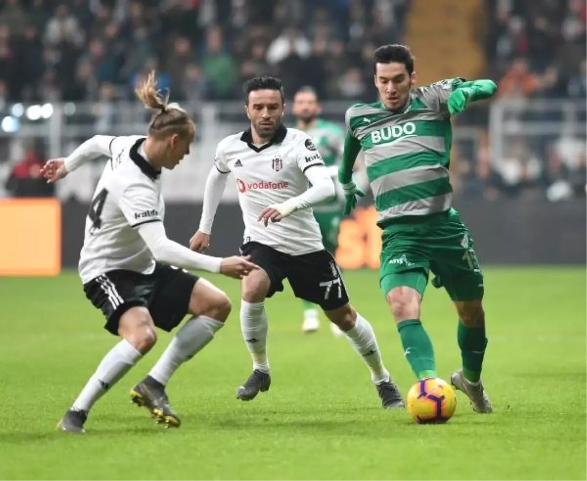 Bursaspor\'un İstanbul Kabusu: Galibiyet Özlemi 24 Maça Çıktı