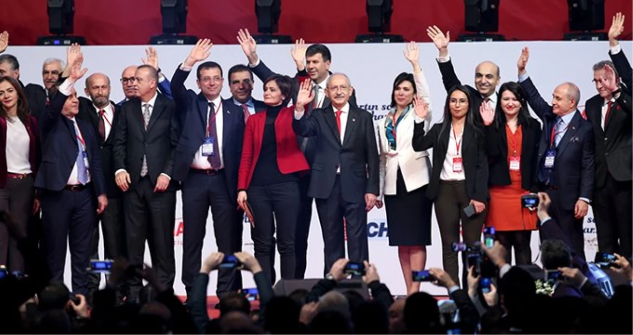 CHP\'nin Tartışmalı Adayı Mehmet Fatih Bucak, Aday Tanıtım Toplantısında Sahneye Çıkmadı