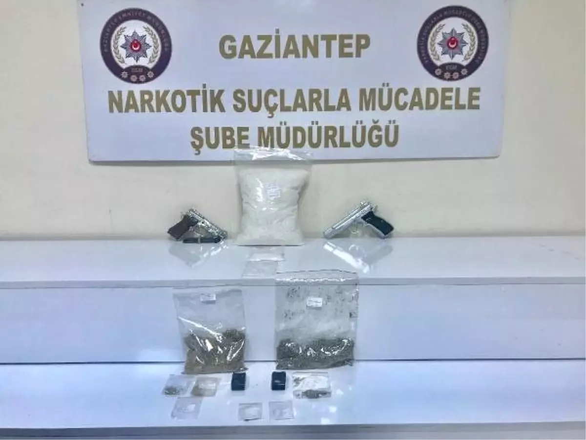 Gaziantep\'te Uyuşturucu Operasyonu: 12 Gözaltı