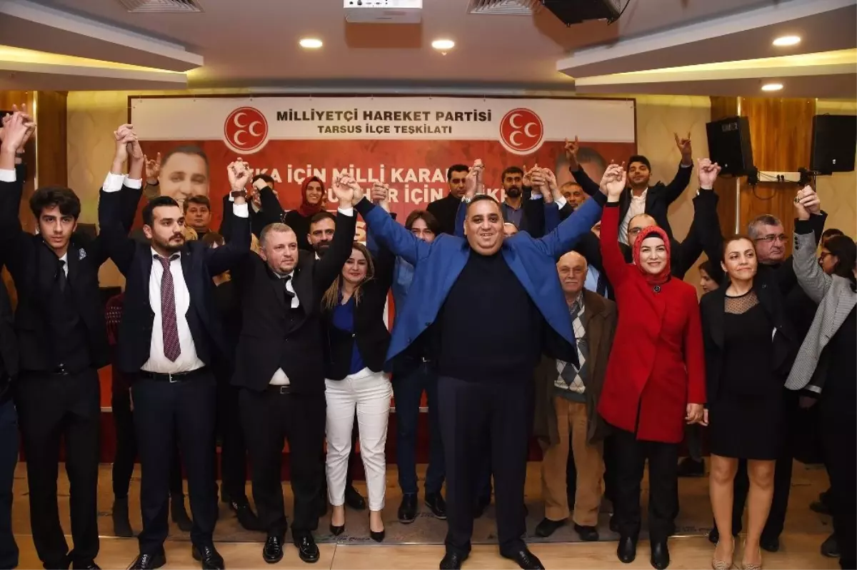 İyi Parti\'den 297 Kişi MHP\'ye Geçti