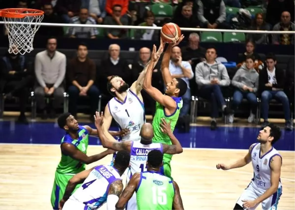 Tofaş - Afyon Belediyespor: 95-74