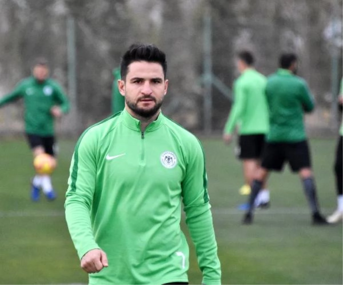 Atiker Konyaspor\'da Ömer Ali 4 Hafta Yok