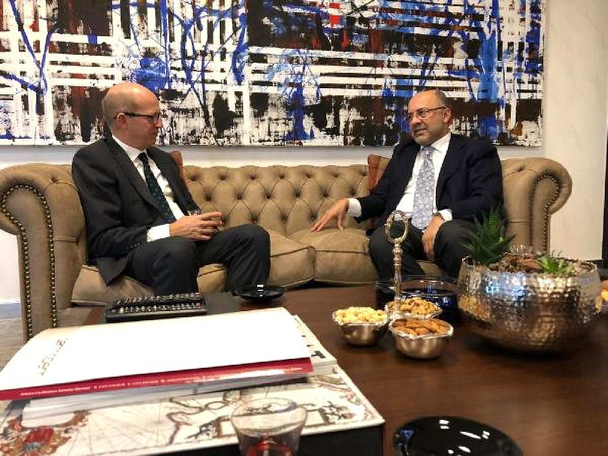 İngiltere Büyükelçisi Dominick Chilcott, Demirören Medya Ceo\'su Mehmet Soysal\'ı Ziyaret Etti