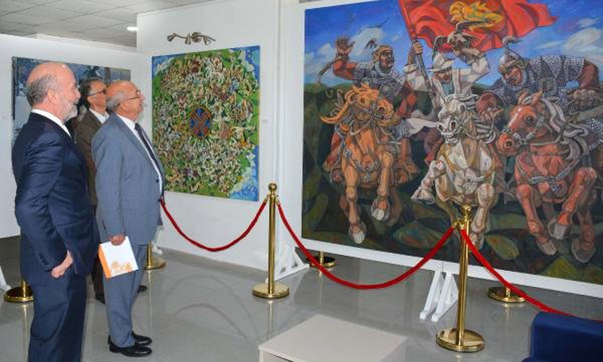 Kırgız Ressamların Eserleri Kıbrıs Modern Sanat Müzesi\'nde Sergileniyor