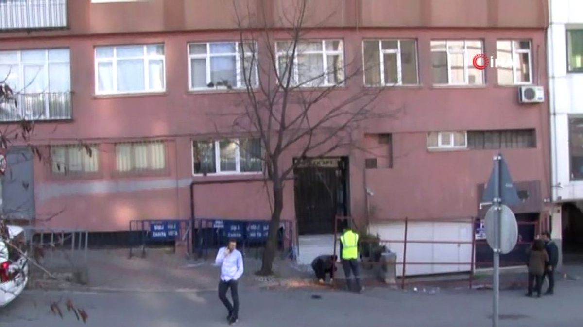 Şişli\'de 4 Bina Boşaltıldı