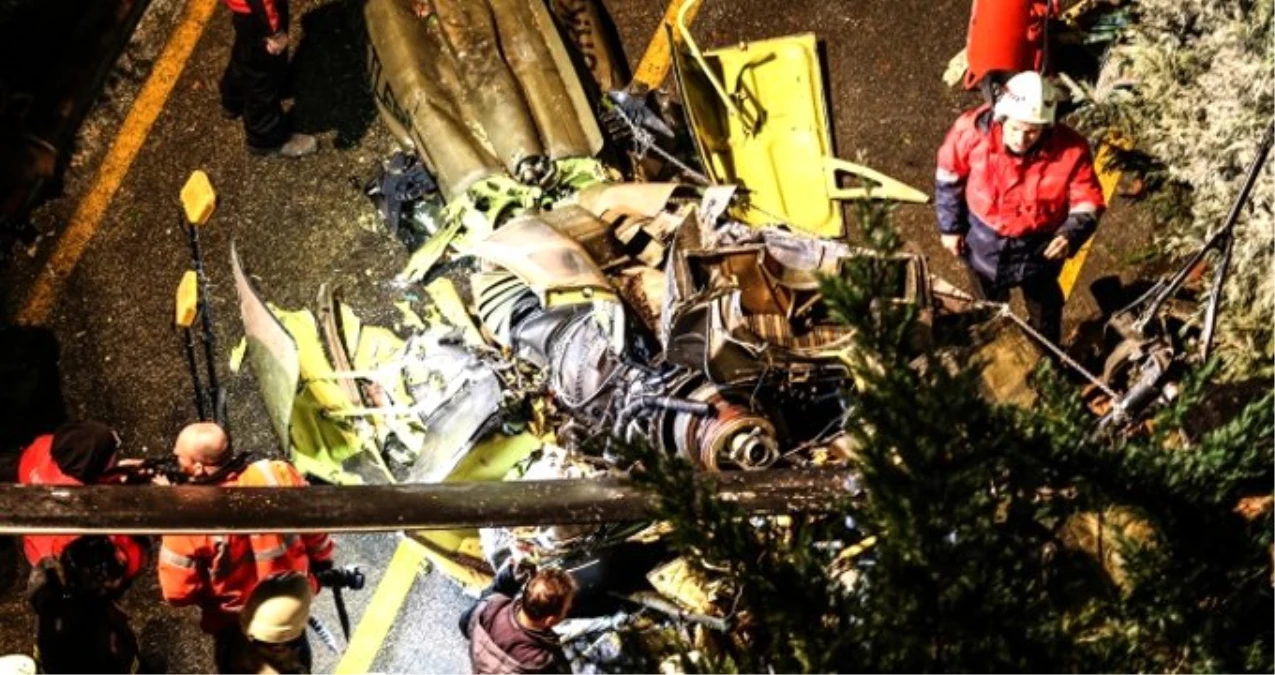 İstanbul\'da Askeri Helikopter Düştü! 4 Askerimiz Şehit Oldu