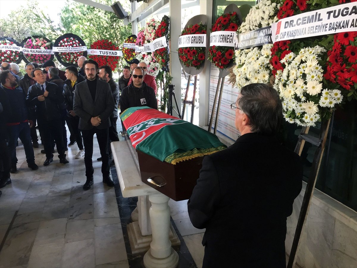 Spor Hekimi Bülent Zeren\'in Cenazesi Toprağa Verildi