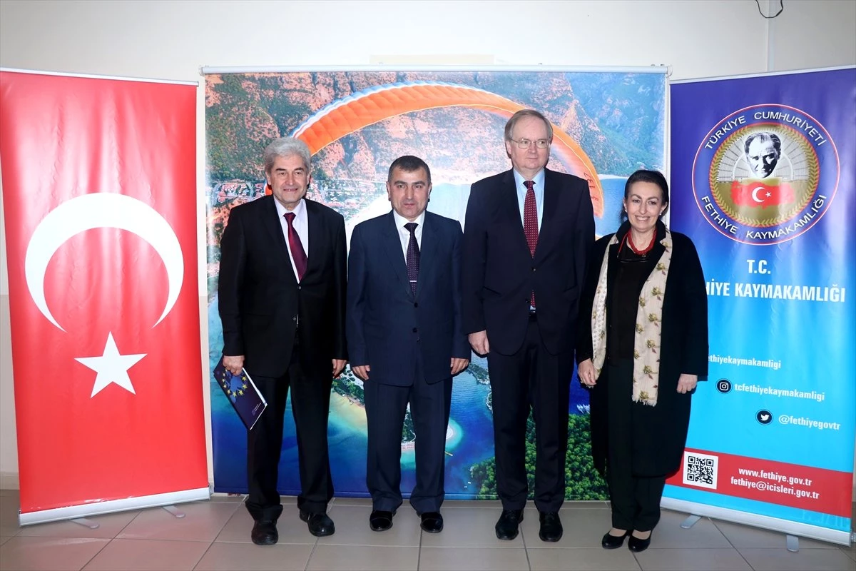 Türk İnsanının Geleceğine Yatırım Yapmak İstiyoruz"