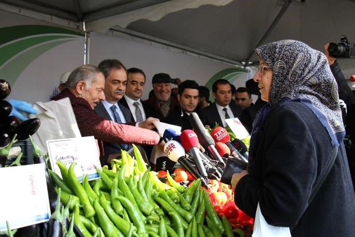 Üreticiden Tüketiciye Doğrudan Sebze Satışı Başladı