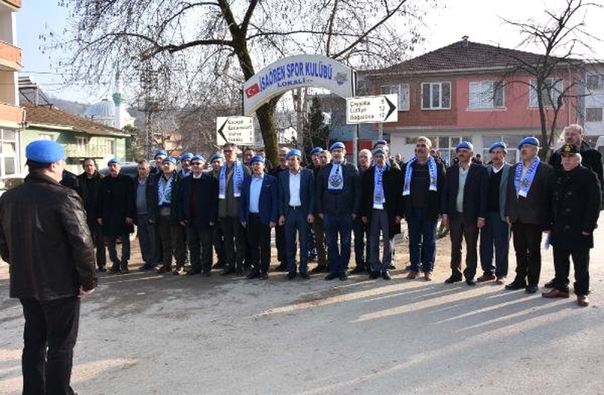 Yıllar Sonra Bir Araya Gelip, Komando Marşı\'nı Söylediler