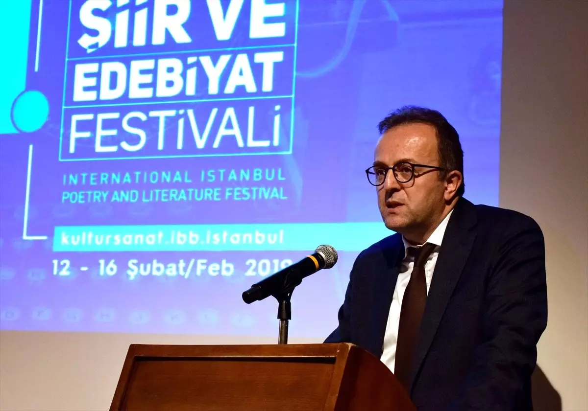 11. Uluslararası İstanbul Şiir ve Edebiyat Festivali Başladı