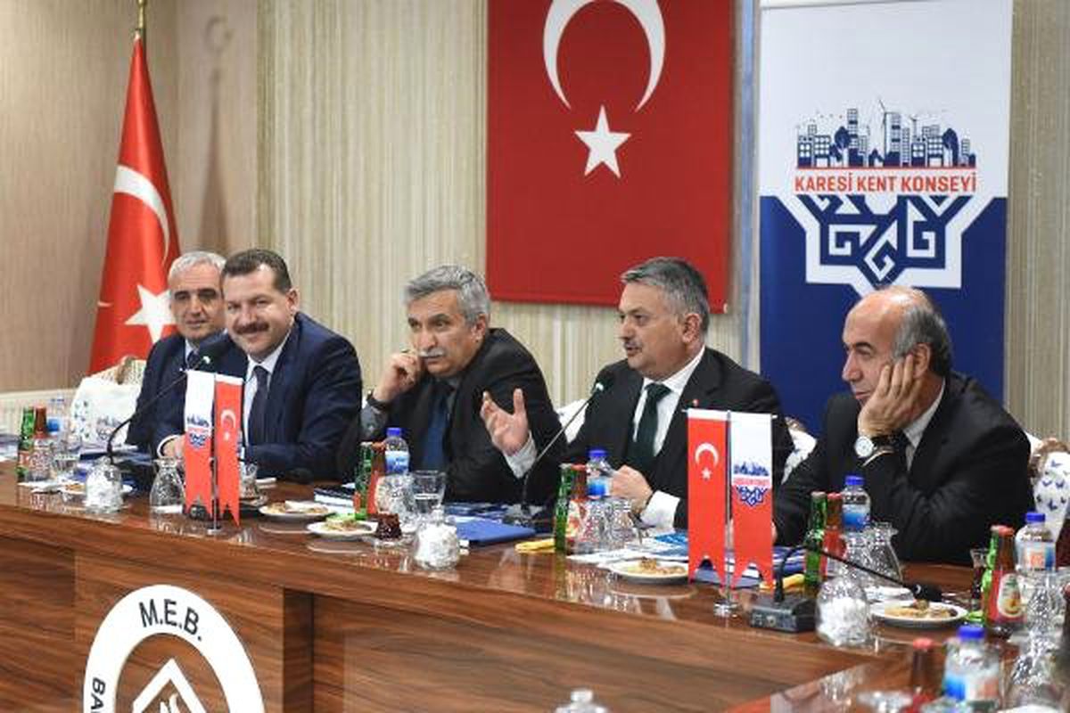 Balıkesir\'de Şehre Akademik Dokunuş
