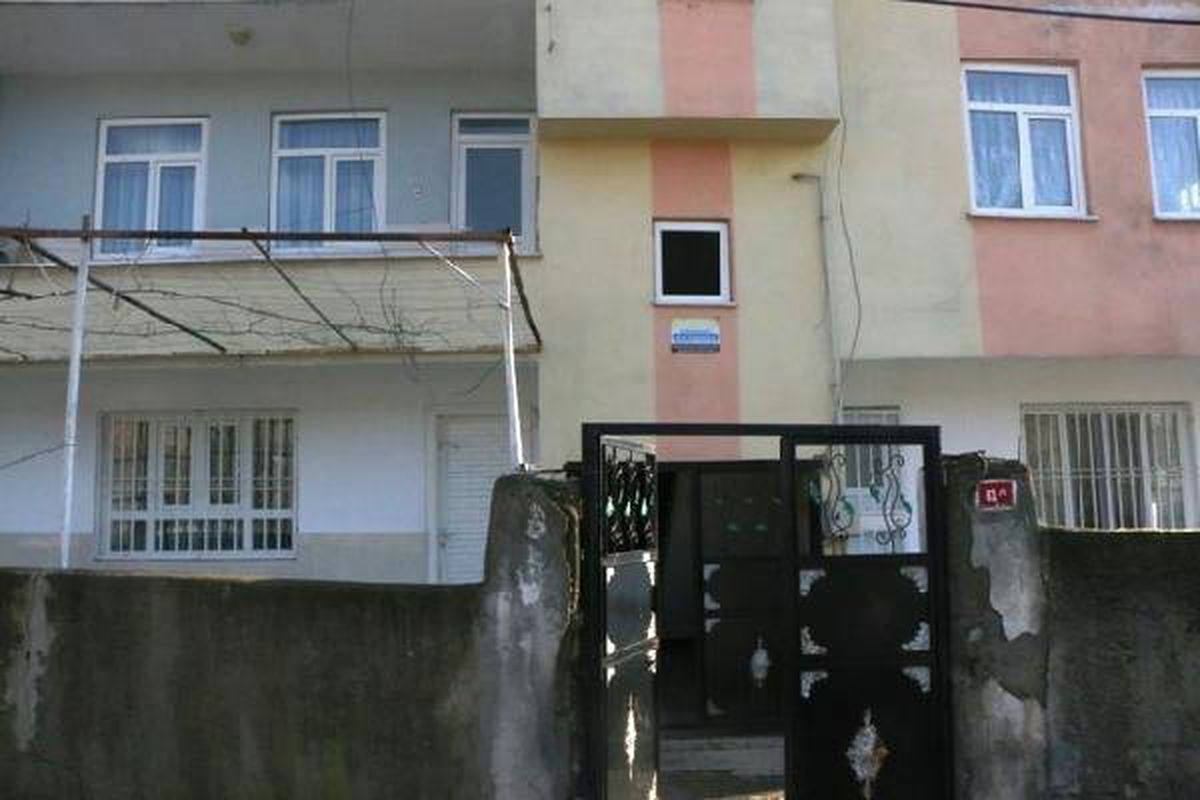 Evden 10 Bin Lira ve Kredi Kartları Çalındı\' İddiası