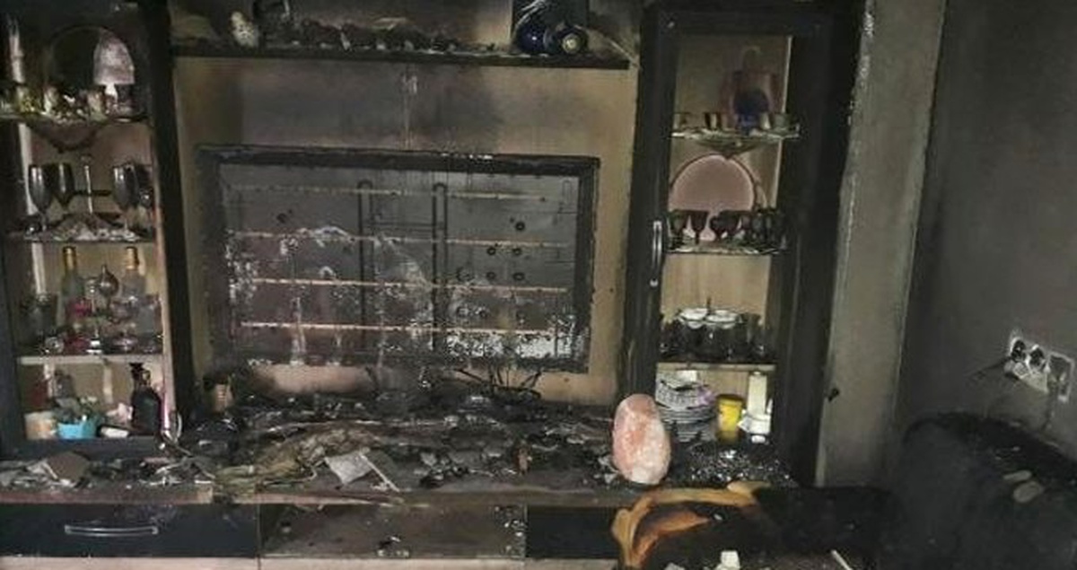 İki Kardeş Evlerinde Çıkan Yangına Müdahale Etmek İstedi
