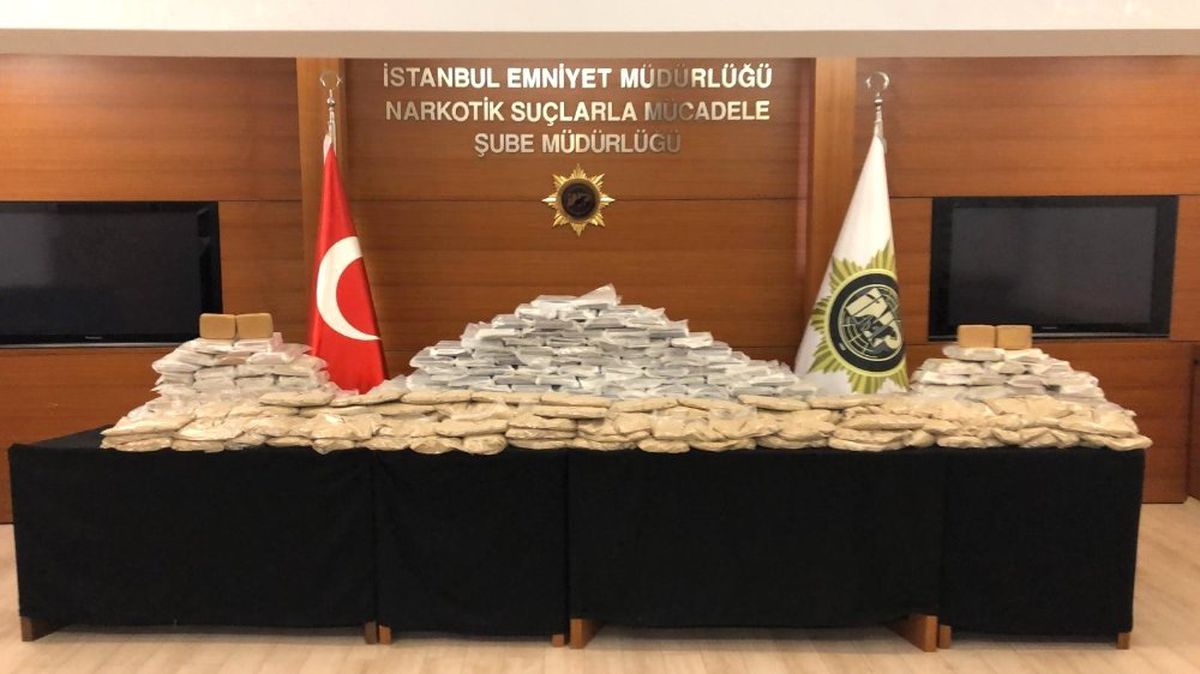 İstanbul\'da 280 Kilo Eroin Ele Geçirildi