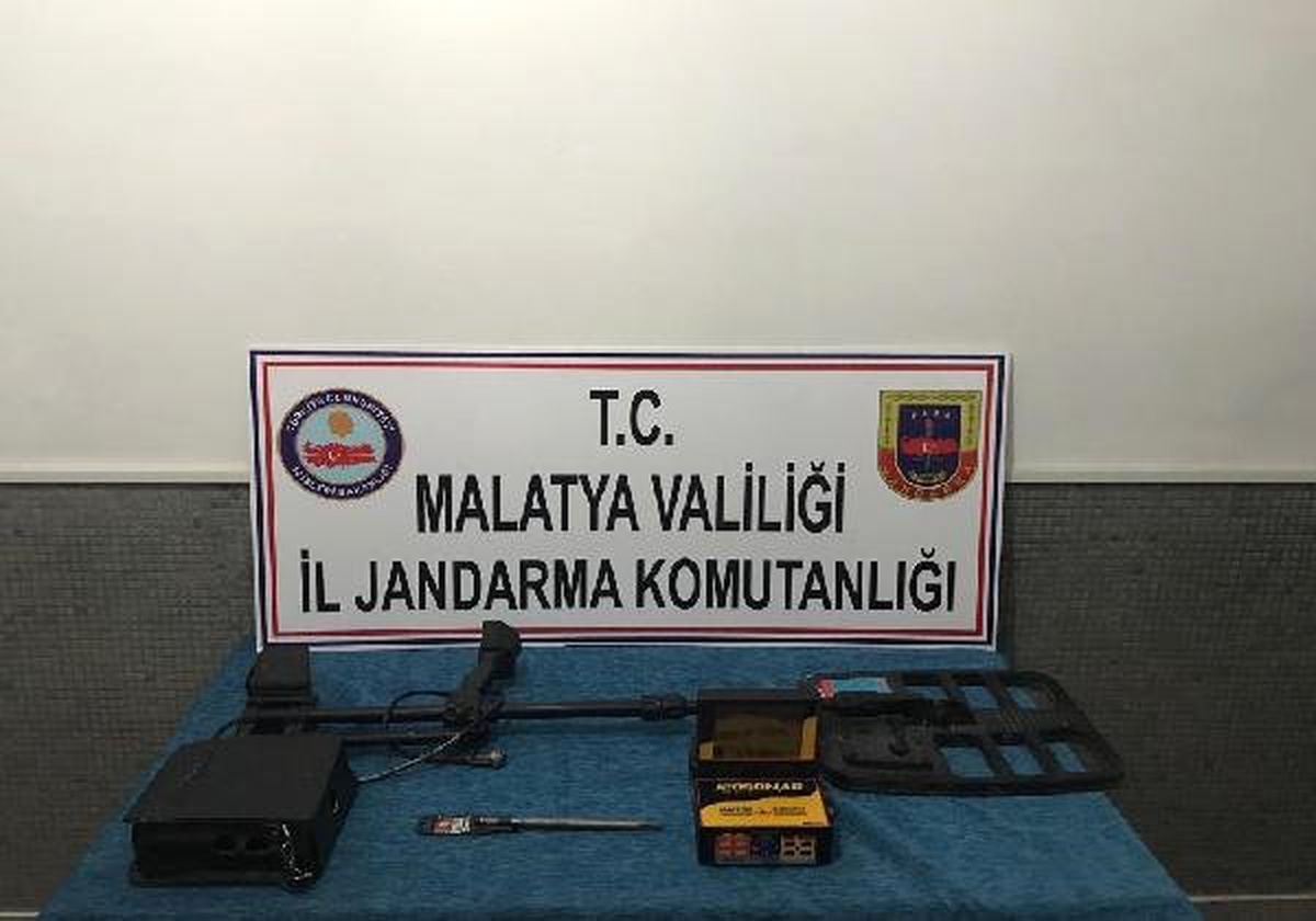 Kaçak Kazı Yaparken Yakalandılar