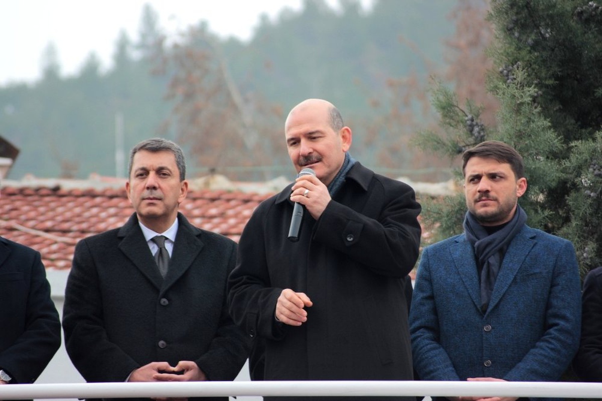 Soylu: İstanbul\'da 2 Ton Esrar Yakalandı
