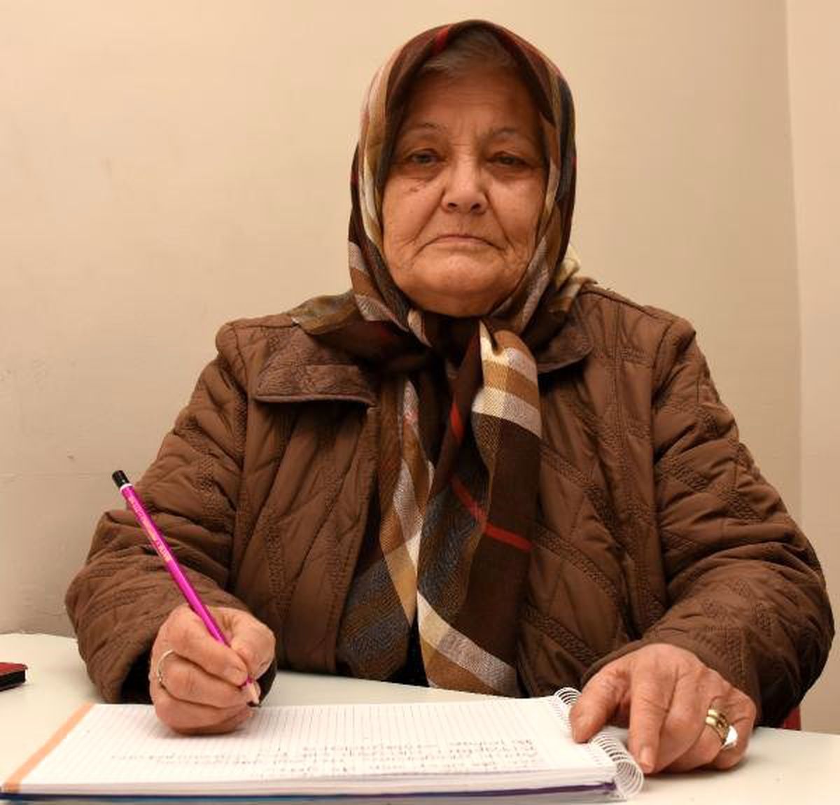 84\'ünde Okuma Yazma Öğrendi, Hedefi Üniversite