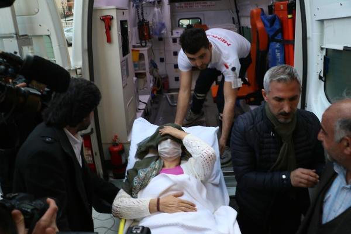 Açlık Grevindeki Hdp\'li Güven, Hastaneye Kaldırıldı (4)