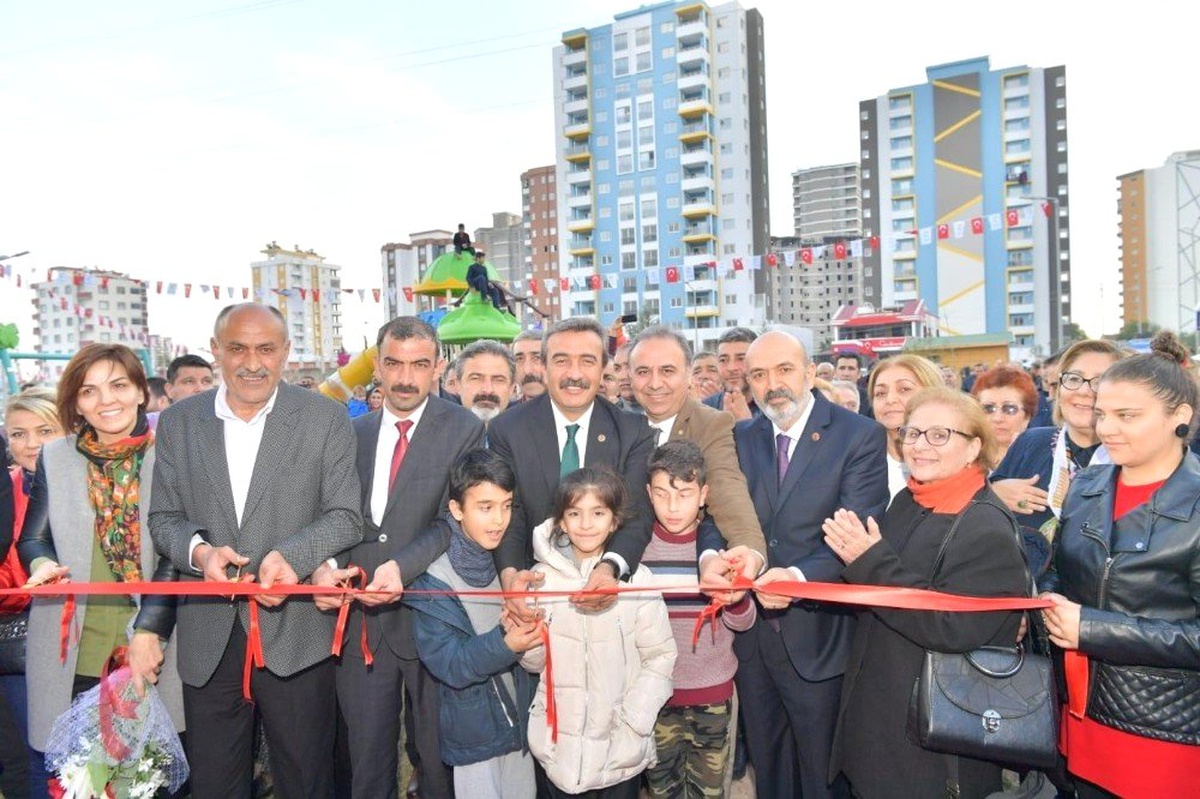Başkan Çetin: "Biz Siyaset İçin Değil Hizmet İçin Varız"