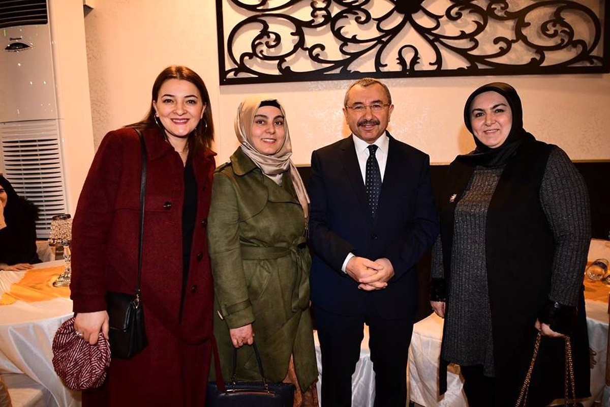 Başkan İsmail Erdem: "İnsana Hizmet Etmekten Başka Hiçbir Derdimiz Yok. Onun İçin Ataşehir\'e...