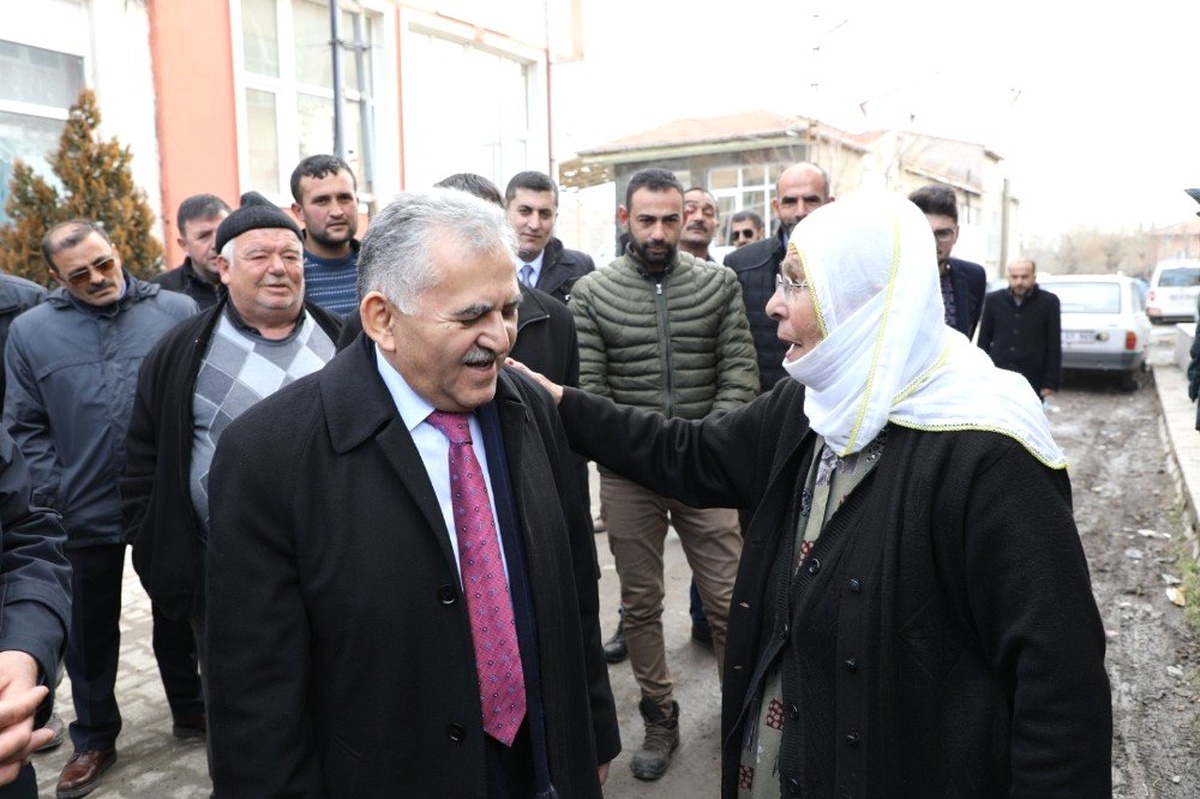 Başkan Memduh Büyükkılıç: "Göstere, Mandal ve Çukuryavşan Ovaları ile Tarımın Merkezi Olacak"
