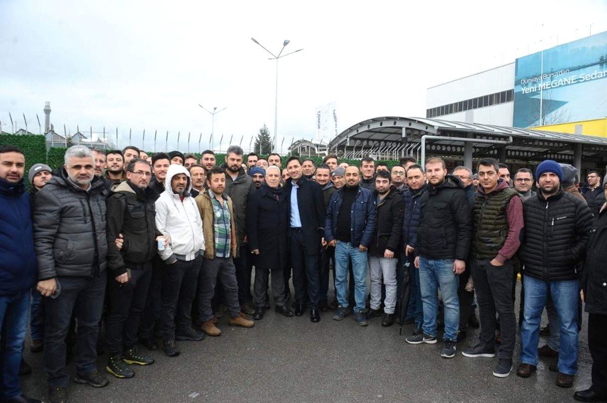 Bozbey Renault Çalışanlarıyla Buluştu