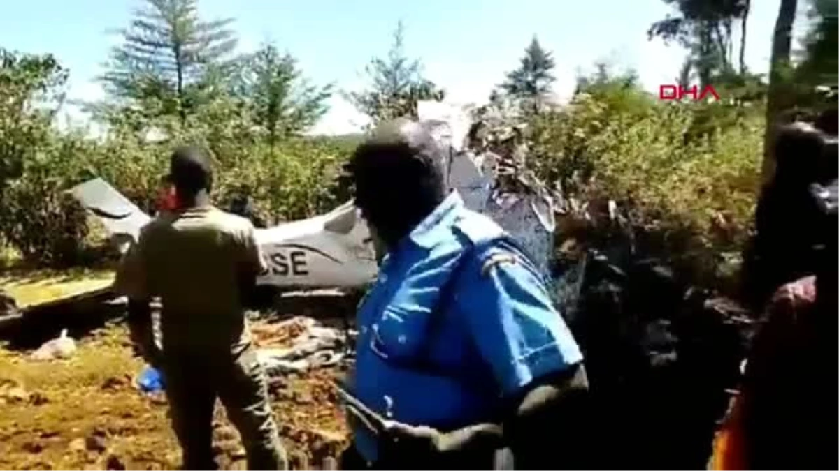 Dha Dış - Kenya\'da Cessna 206 Tipi Uçak Düştü: 5 Ölü