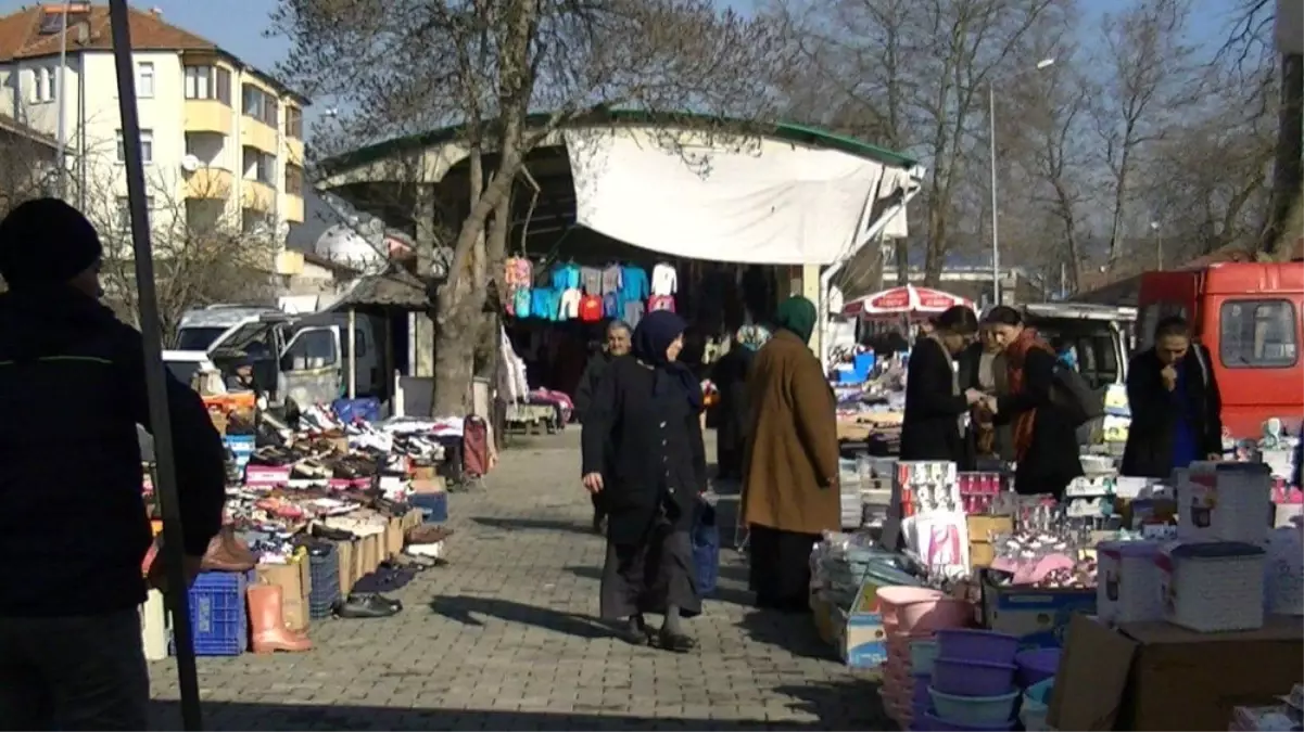 Esnafın Kura\'sız Yer İddiasına Başkandan Yanıt