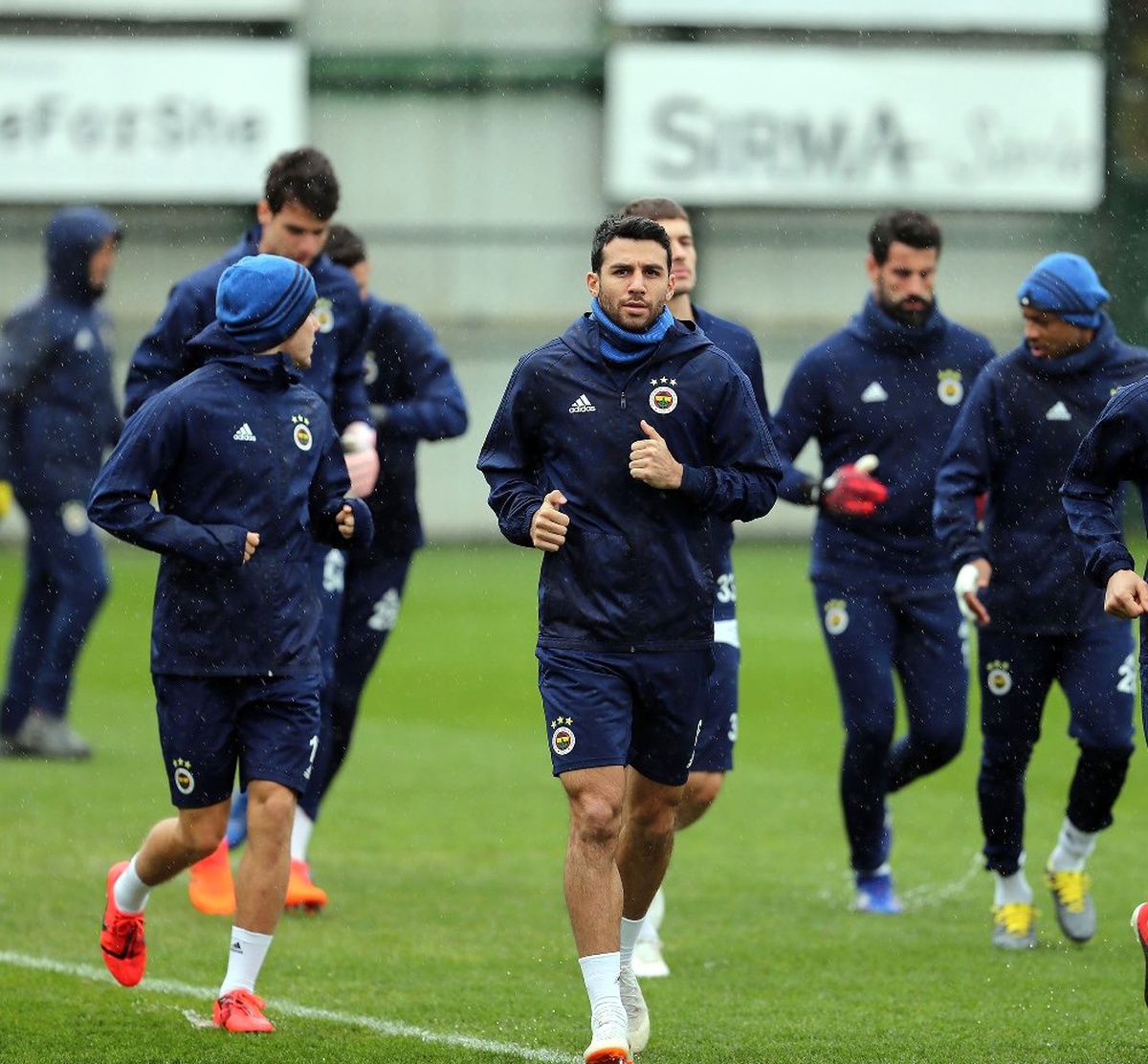 Fenerbahçe Konyaspor Mesaisine Başladı