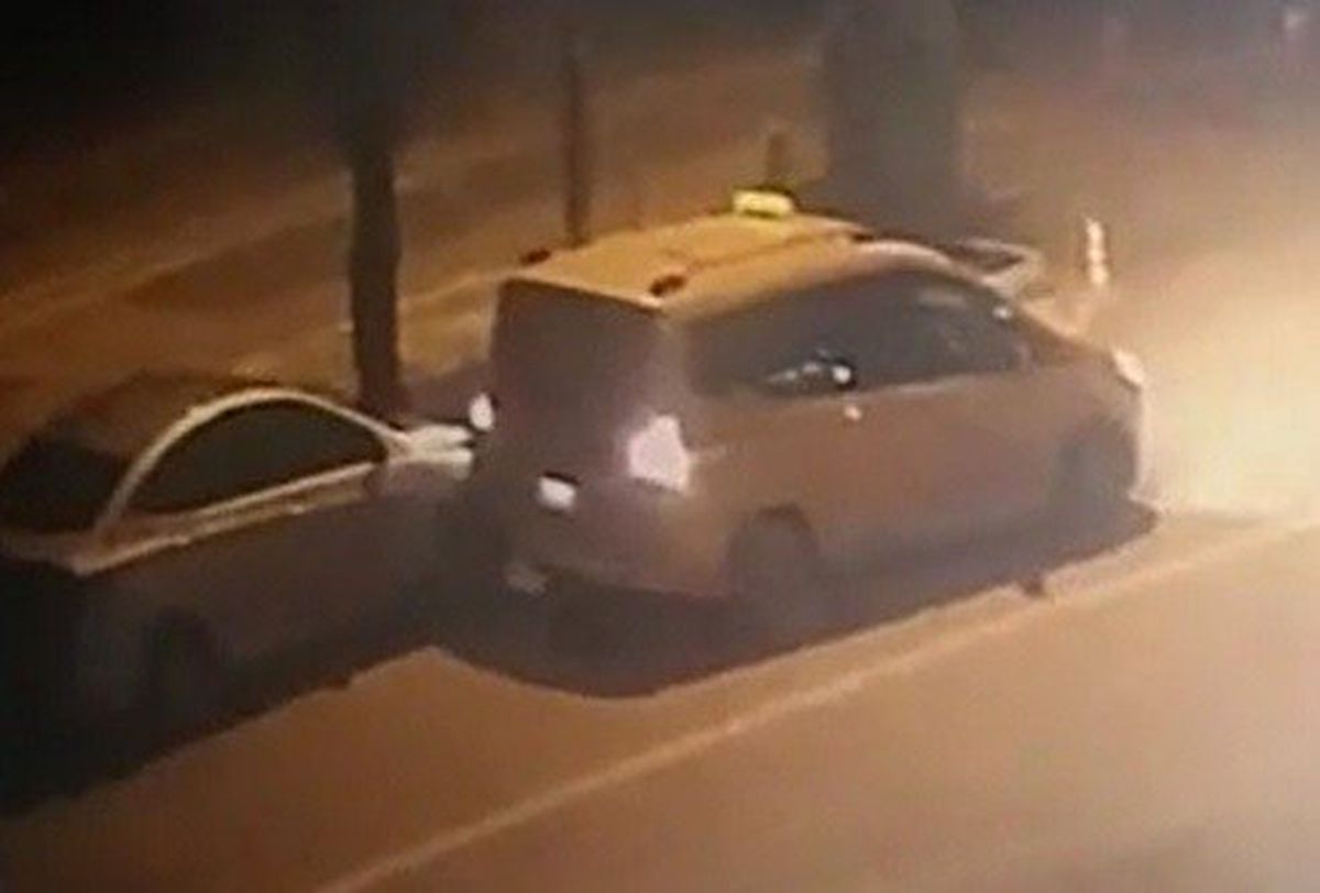 Geri Gelirken, Otomobile Çarptı Kaçtı