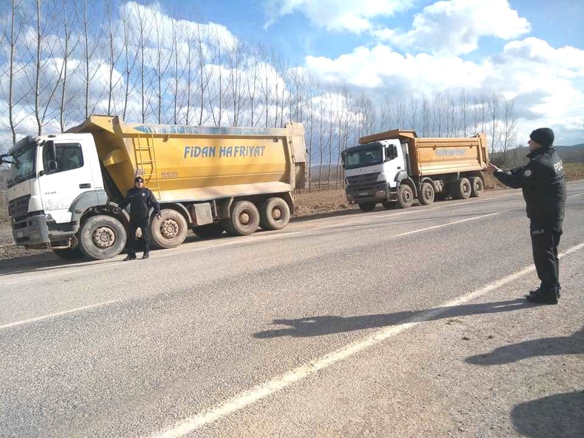 Hisarcık\'ta Ağır Yük Araçları Denetlendi