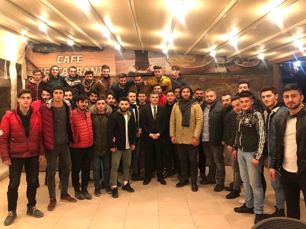 İyi Parti Yomra Belediye Başkan Adayı Bıyık Gençlerle Buluştu
